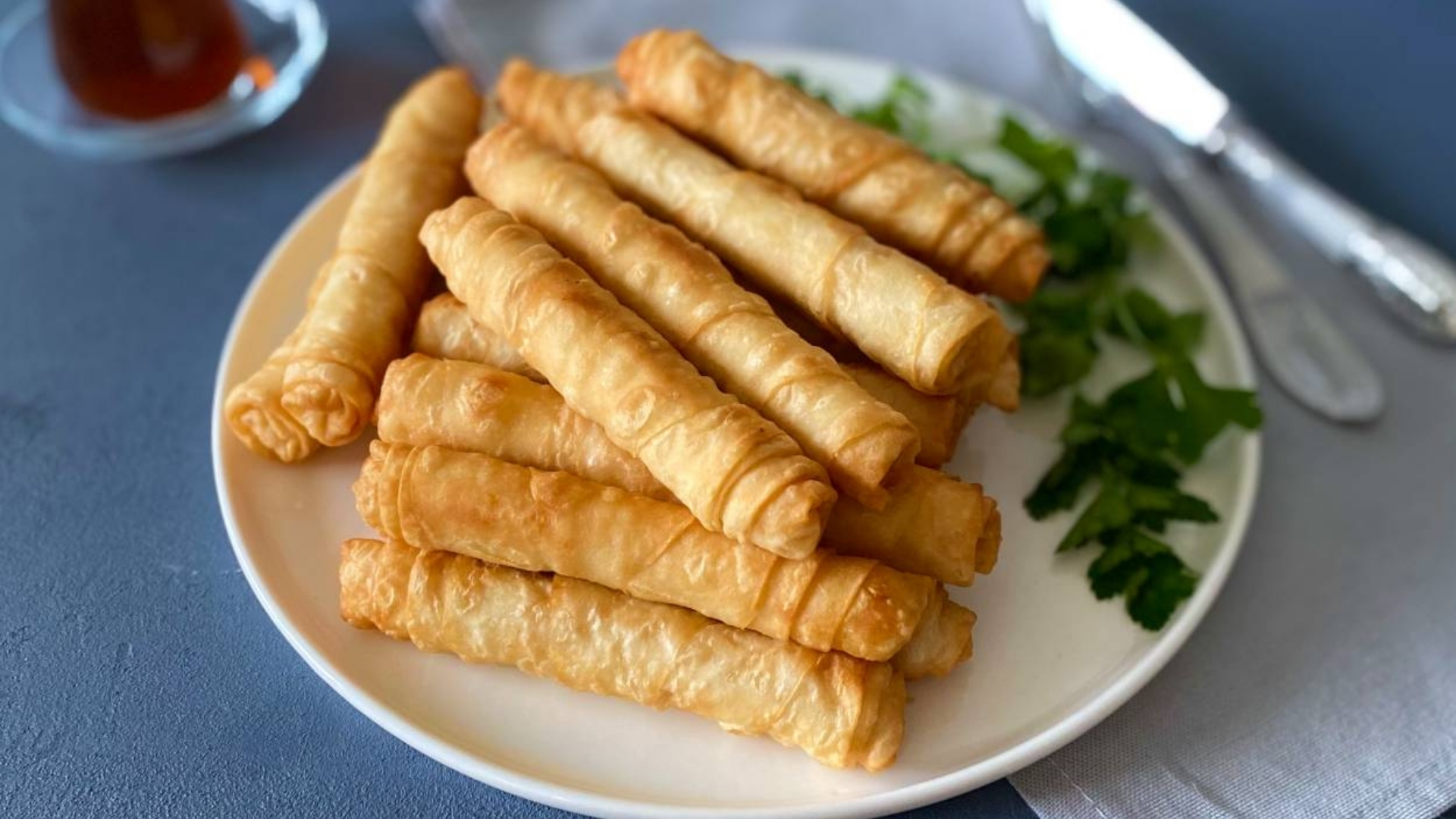 Crispy Cheese Rolls (1 Piece - Fried)